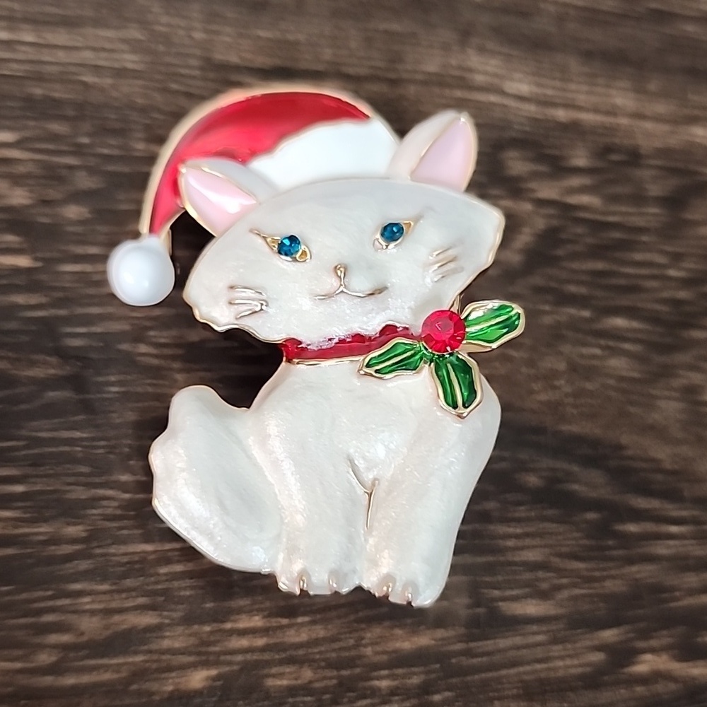 Christmas Kitty Cat Brooch Aqua Gem Eyes